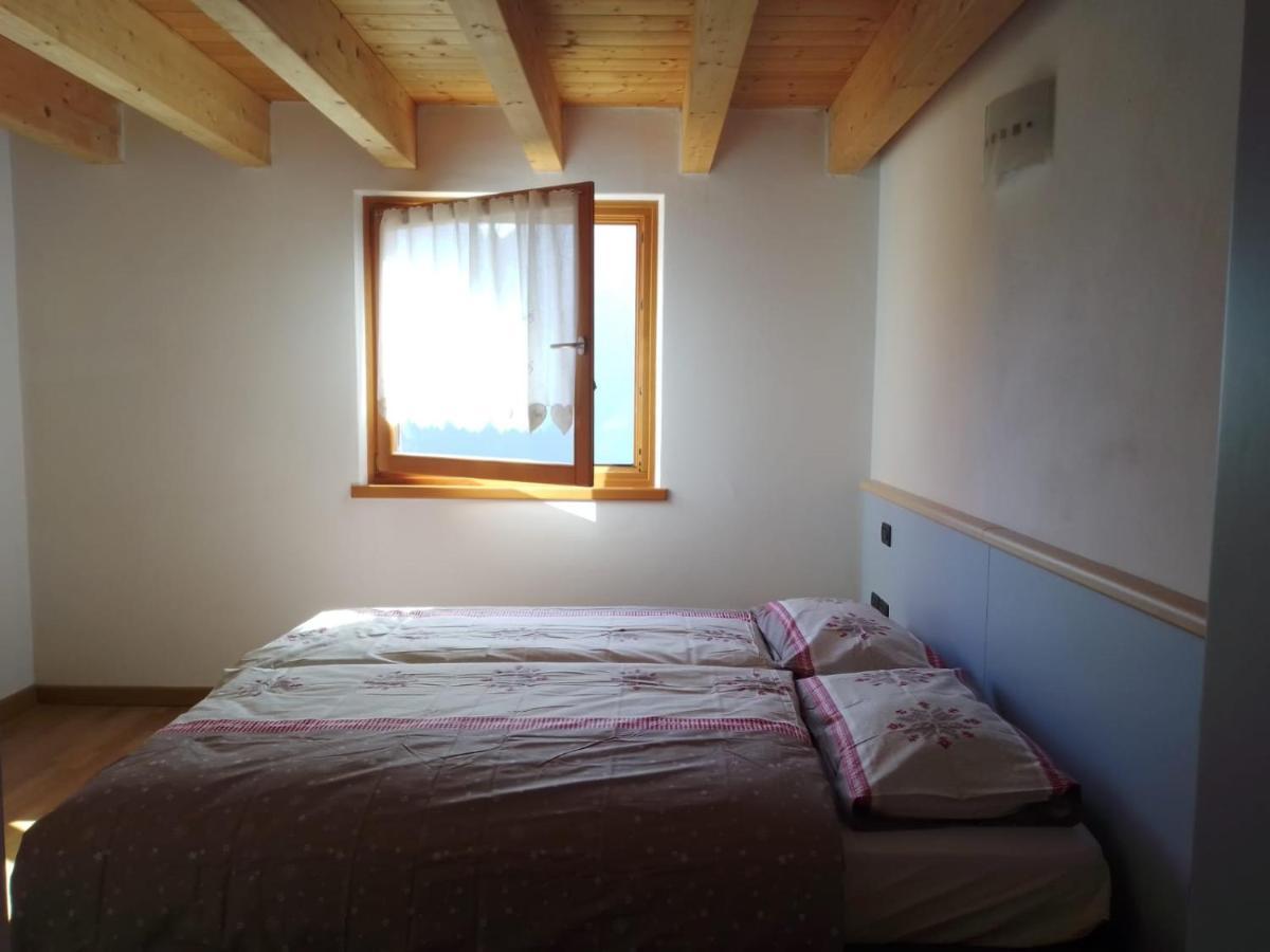 Locanda Dei Castellani Castel Condino Екстер'єр фото