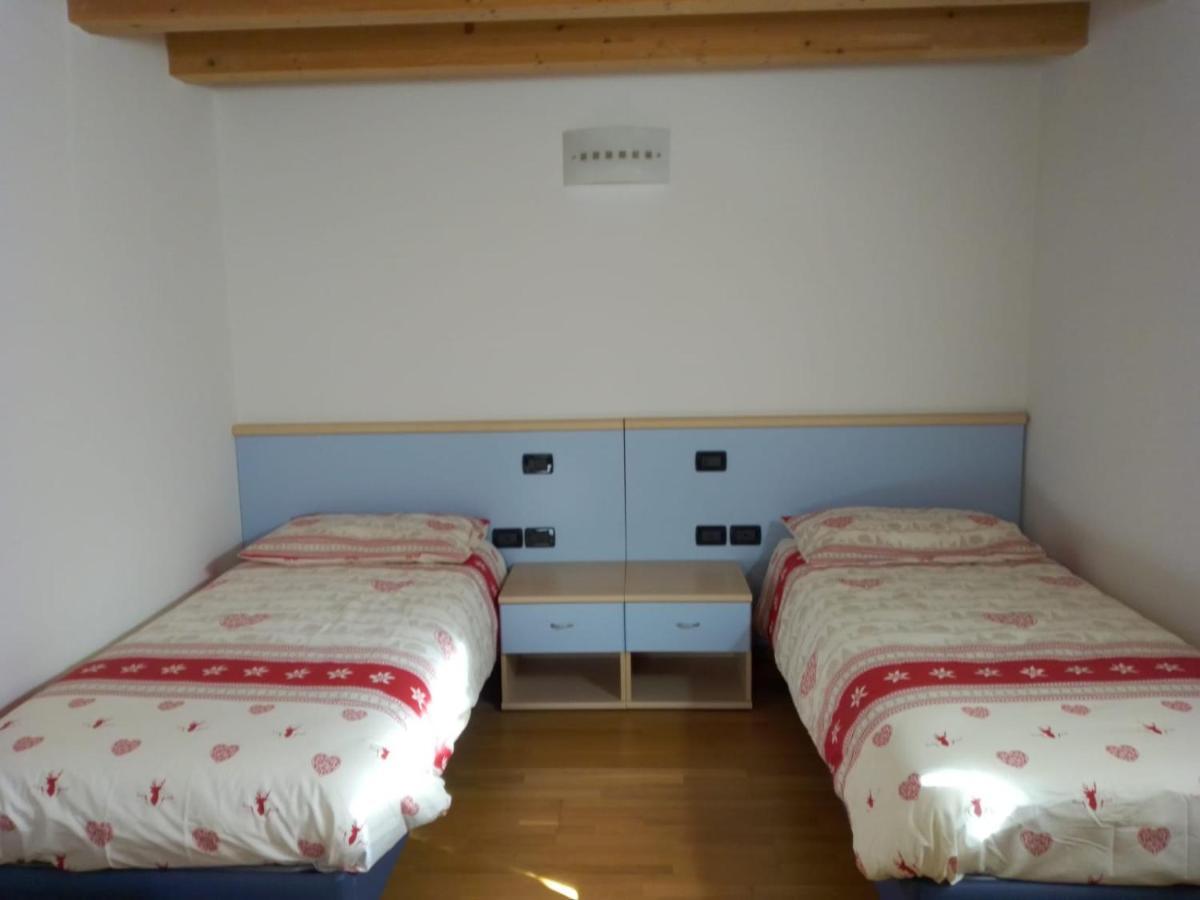 Locanda Dei Castellani Castel Condino Екстер'єр фото